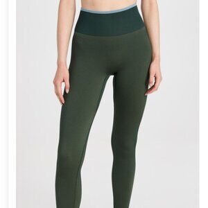 Outdoor Voices Seamless Rib 7/8 Leggings